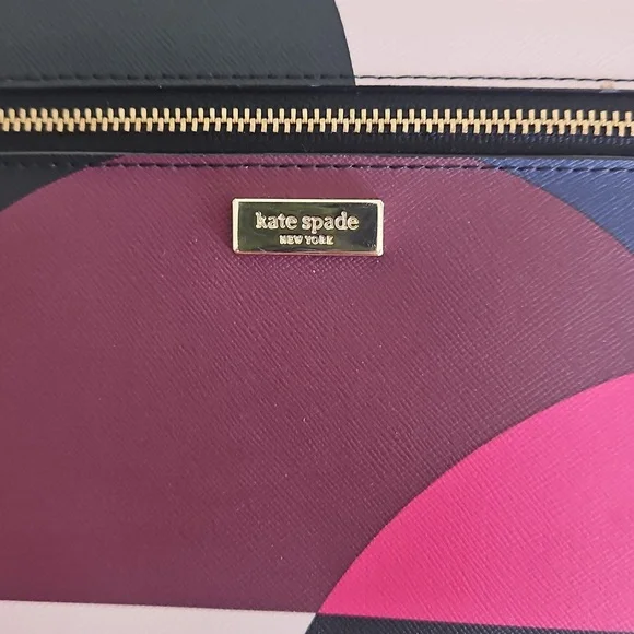 Kate Spade Multicolor Wristlet Clutch - EUC - Picture 3 of 11